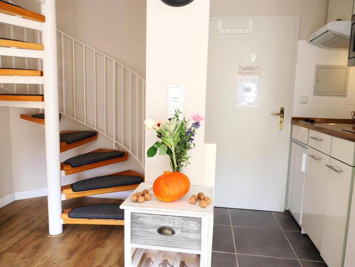Apartment Westerlandstr. 49, W11 *